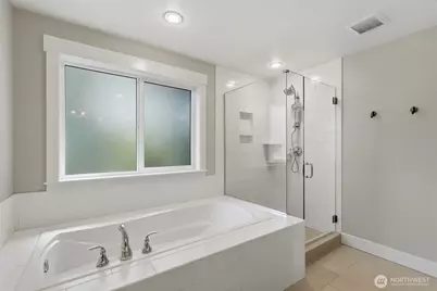 9307 NE 173rd Street, Bothell, WA 98011 - Photo 17