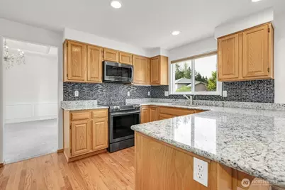 7403 78th Street NE, Marysville, WA 98270 - Photo 11