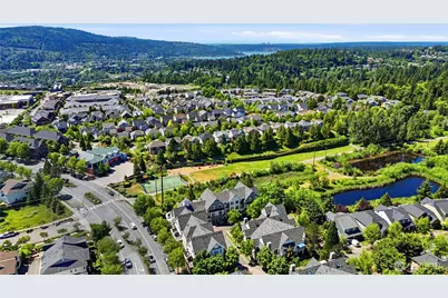 1392 Huckleberry Cir, Issaquah, WA 98029 - Photo 25