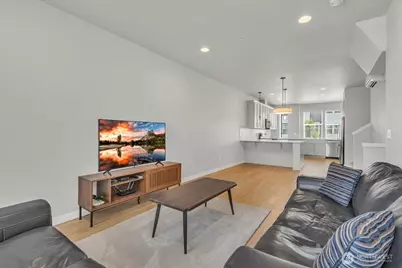 13717 Admiralty Way #H5, Lynnwood, WA 98087 - Photo 19