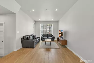 13717 Admiralty Way #H5, Lynnwood, WA 98087 - Photo 17