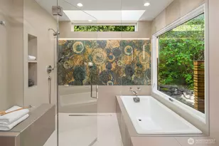 14740 SE 56th St, Bellevue, WA 98006 - Photo 23