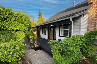 2127 8th St, Bremerton, WA 98312 - Photo 1
