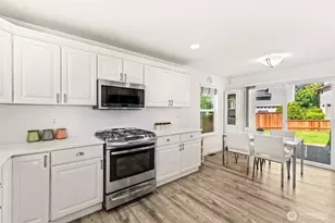 10184 225th Terrace NE, Redmond, WA 98053 - Photo 13
