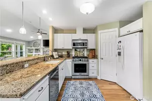 29955 Scenic Dr NE, Poulsbo, WA 98370 - Photo 7