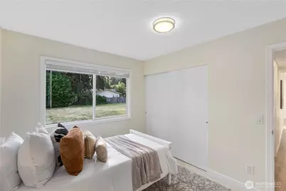 14009 145th Avenue SE, Renton, WA 98059 - Photo 15