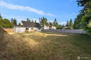 14009 145th Ave SE, Renton, WA 98059 - Photo 27