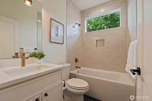 2733 NE 87th St, Seattle, WA 98115 - Photo 23