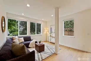 2733 NE 87th St, Seattle, WA 98115 - Photo 11