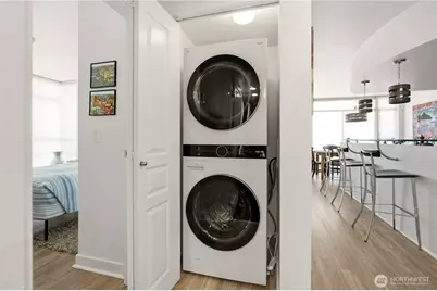 2929 1st Avenue #817, Seattle, WA 98121 - Photo 17