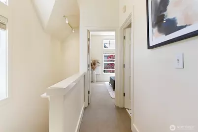 6318 5th Avenue NE, Seattle, WA 98115 - Photo 17