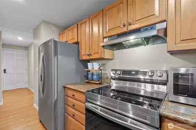 8020 146th Avenue NE #A29, Redmond, WA 98052 - Photo 15