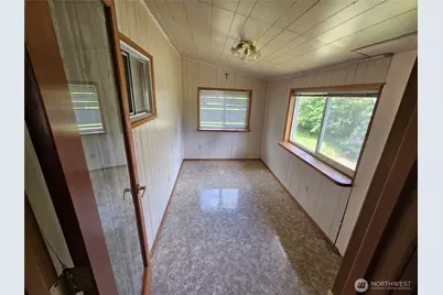 170 Bloedel Boulevard W, Beaver, WA 98305 - Photo 21