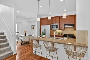 804 3rd Ave N, Seattle, WA 98109 - Photo 11