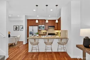 804 3rd Ave N, Seattle, WA 98109 - Photo 5