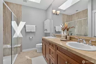 804 3rd Ave N, Seattle, WA 98109 - Photo 17