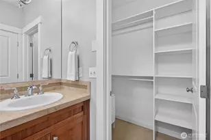 804 3rd Ave N, Seattle, WA 98109 - Photo 19