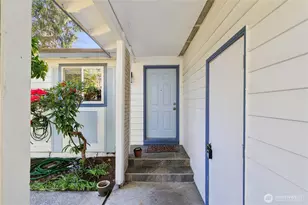 16226 NE 57th St, Redmond, WA 98065 - Photo 3