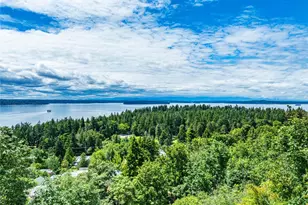 8261 Northrop Pl SW, Seattle, WA 98136 - Photo 35