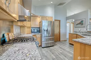 595 Blue Wing Loop SE, Ocean Shores, WA 98569 - Photo 13