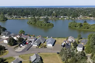 595 Blue Wing Loop SE, Ocean Shores, WA 98569 - Photo 3