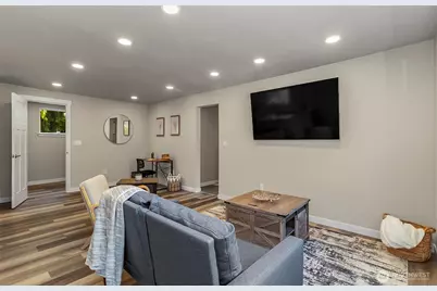 1526 W Mukilteo Blvd #A, Everett, WA 98203 - Photo 11