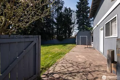 1427 33rd Avenue Ct SW, Puyallup, WA 98373 - Photo 5