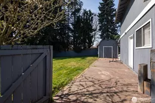 1427 33rd Ave Ct SW, Puyallup, WA 98373 - Photo 5