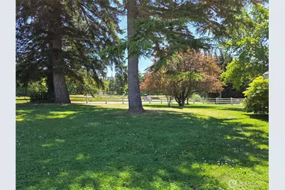 615 Arrowhead Road, Camano Island, WA 98282 - Photo 5