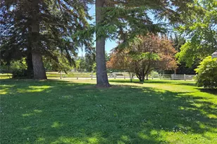 615 Arrowhead Rd, Camano Island, WA 98282 - Photo 5
