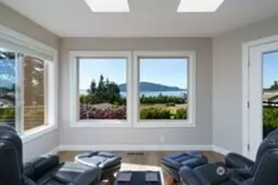4211 Glasgow Way, Anacortes, WA 98221 - Photo 7