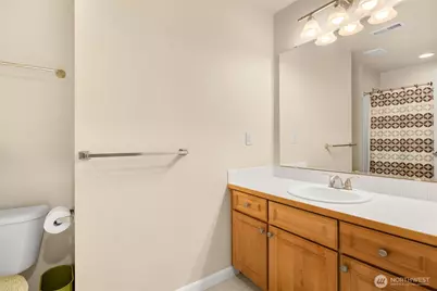 10700 SE 260th Street #E103, Kent, WA 98030 - Photo 23