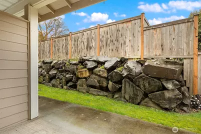 10700 SE 260th Street #E103, Kent, WA 98030 - Photo 31