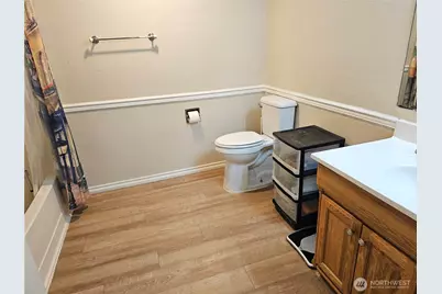 13306 SE 272nd Street #H103, Kent, WA 98042 - Photo 3