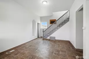 502 W Washington Ave, Union Gap, WA 98903 - Photo 9