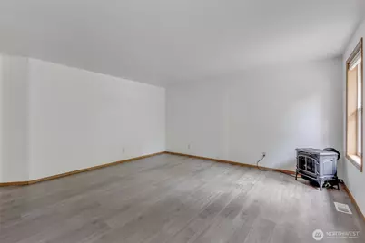 39322 310th Avenue SE, Enumclaw, WA 98022 - Photo 17