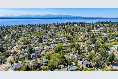 7546 26th Avenue NW #B, Seattle, WA 98117 - Photo 31