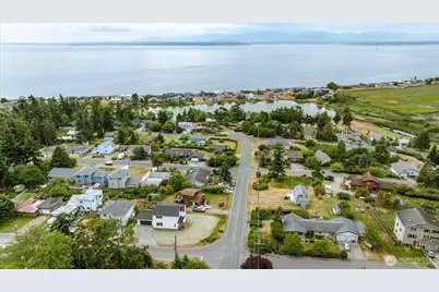 1240 Admirals Drive, Coupeville, WA 98239 - Photo 3