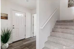 1240 Admirals Dr, Coupeville, WA 98239 - Photo 5