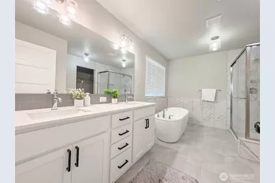 6843 46th Street NE, Marysville, WA 98270 - Photo 13