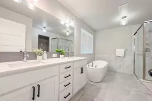 6843 46th St NE, Marysville, WA 98270 - Photo 13