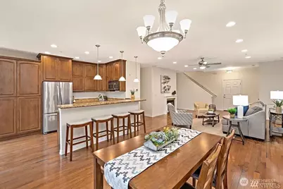21900 SE 242nd Street #D3, Maple Valley, WA 98038 - Photo 5
