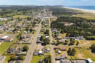 810 N Ocean Beach Blvd, Long Beach, WA 98631 - Photo 35