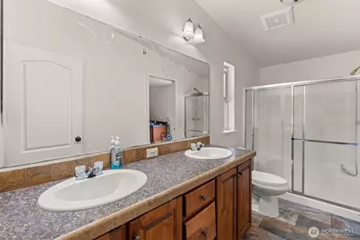 12441 133rd Avenue SE, Rainier, WA 98576 - Photo 11