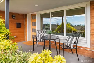 9258 24th Ave SW, Seattle, WA 98106 - Photo 3
