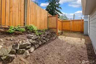 9258 24th Ave SW, Seattle, WA 98106 - Photo 27