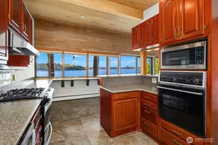 4835 Forest Ave SE, Mercer Island, WA 98040 - Photo 7