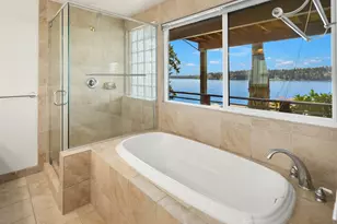 4835 Forest Ave SE, Mercer Island, WA 98040 - Photo 17