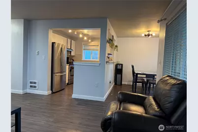 12404 E Gibson Road E #Q101, Everett, WA 98204 - Photo 9