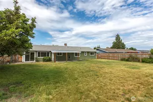 717 E Spruce St, Sequim, WA 98382 - Photo 31